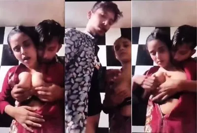 TikTok Guy Ne Camera Pe GF Ke Rasile Boobs Dabaye